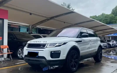 Land Rover Land Rover Defender в цвете и кузовом – это идеальный выбор среди китайских автомобилей. Доступная цена и надежность гарантированы.