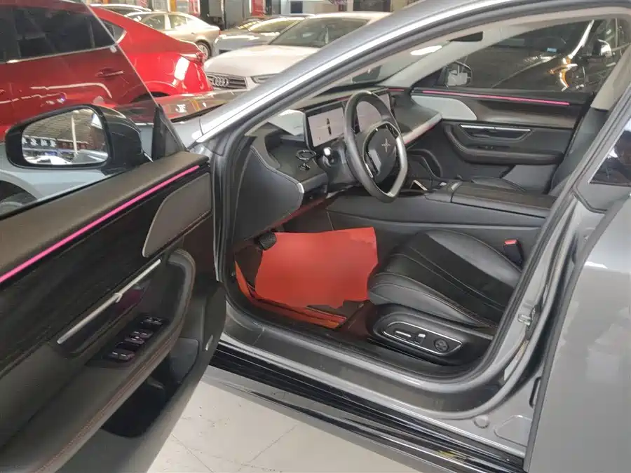 Ford Ford Mondeo в цвете и кузовом – это идеальный выбор среди китайских автомобилей. Доступная цена и надежность гарантированы.