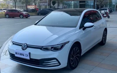 Volkswagen Volkswagen Lavida в цвете и кузовом – это идеальный выбор среди китайских автомобилей. Доступная цена и надежность гарантированы.