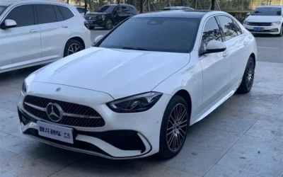 Mercedes-Benz Mercedes-Benz Vito в цвете и кузовом – это идеальный выбор среди китайских автомобилей. Доступная цена и надежность гарантированы.