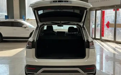 Volkswagen Volkswagen Sagitar в цвете и кузовом – это идеальный выбор среди китайских автомобилей. Доступная цена и надежность гарантированы.