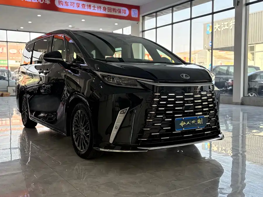 Foton Foton Toano в цвете и кузовом – это идеальный выбор среди китайских автомобилей. Доступная цена и надежность гарантированы.