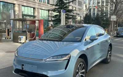 LUXEED AITO R7 в цвете и кузовом – это идеальный выбор среди китайских автомобилей. Доступная цена и надежность гарантированы.