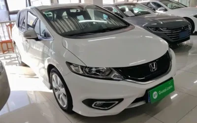 Honda Honda Jade в цвете и кузовом – это идеальный выбор среди китайских автомобилей. Доступная цена и надежность гарантированы.