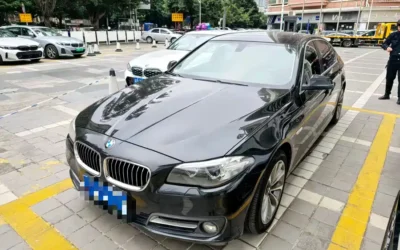 BMW BMW 7 Series в цвете и кузовом – это идеальный выбор среди китайских автомобилей. Доступная цена и надежность гарантированы.