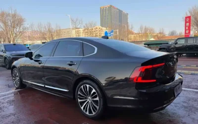 Mercedes-Benz Mercedes-Benz EQC в цвете и кузовом – это идеальный выбор среди китайских автомобилей. Доступная цена и надежность гарантированы.