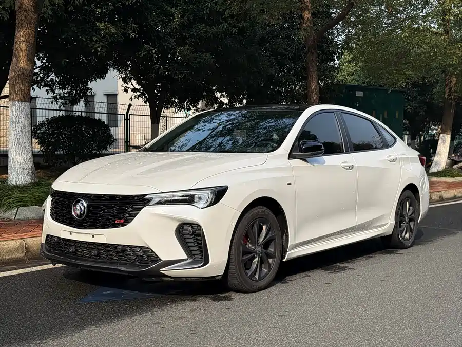 GAC Trumpchi Trumpchi EMKOO в цвете и кузовом – это идеальный выбор среди китайских автомобилей. Доступная цена и надежность гарантированы.