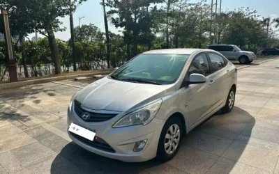 Hyundai Hyundai Reina в цвете и кузовом – это идеальный выбор среди китайских автомобилей. Доступная цена и надежность гарантированы.