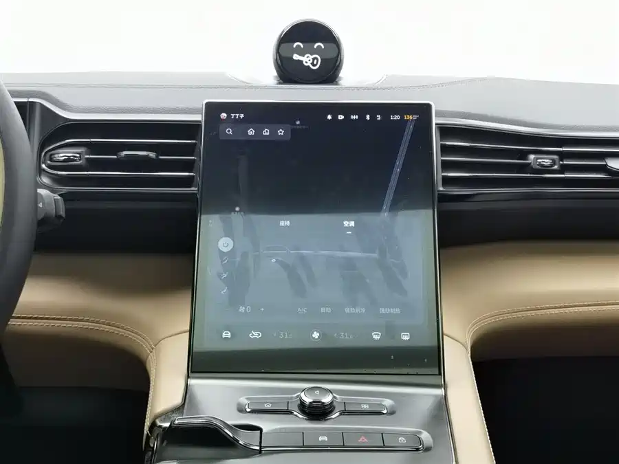 Buick Buick LaCrosse в цвете и кузовом – это идеальный выбор среди китайских автомобилей. Доступная цена и надежность гарантированы.