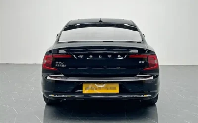 Volvo Volvo S90 в цвете и кузовом – это идеальный выбор среди китайских автомобилей. Доступная цена и надежность гарантированы.