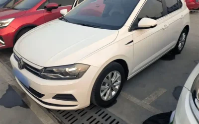 Volkswagen Volkswagen Santana в цвете и кузовом – это идеальный выбор среди китайских автомобилей. Доступная цена и надежность гарантированы.