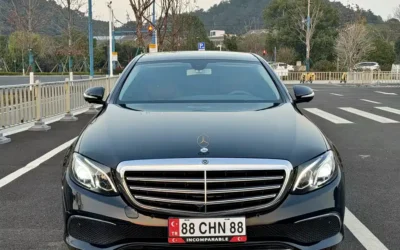 Mercedes-Benz Mercedes-Benz V-Class в цвете и кузовом – это идеальный выбор среди китайских автомобилей. Доступная цена и надежность гарантированы.
