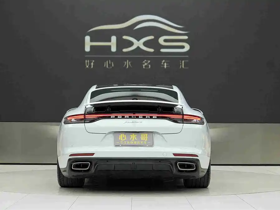 Porsche Porsche Panamera в цвете и кузовом – это идеальный выбор среди китайских автомобилей. Доступная цена и надежность гарантированы.