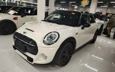 MINI MINI в цвете и кузовом – это идеальный выбор среди китайских автомобилей. Доступная цена и надежность гарантированы.