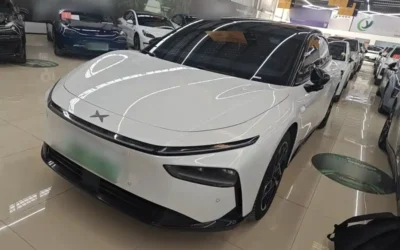 Xpeng Xpeng G6 в цвете и кузовом – это идеальный выбор среди китайских автомобилей. Доступная цена и надежность гарантированы.