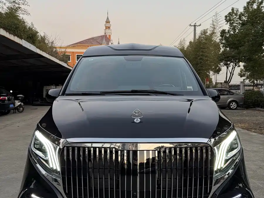 Kia Kia K3 в цвете и кузовом – это идеальный выбор среди китайских автомобилей. Доступная цена и надежность гарантированы.