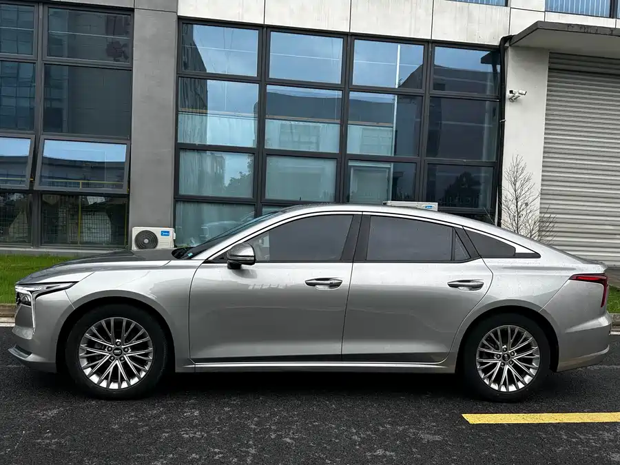 Jaguar Jaguar XEL в цвете и кузовом – это идеальный выбор среди китайских автомобилей. Доступная цена и надежность гарантированы.