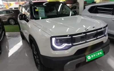 Beijing Off-road BAIC BJ40 в цвете и кузовом – это идеальный выбор среди китайских автомобилей. Доступная цена и надежность гарантированы.