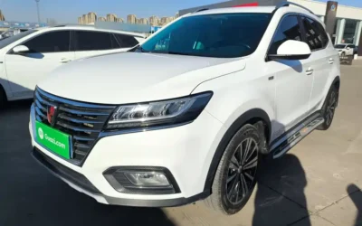 Roewe Roewe RX5 в цвете и кузовом – это идеальный выбор среди китайских автомобилей. Доступная цена и надежность гарантированы.