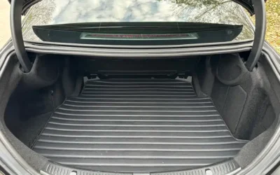 Mercedes-Benz Mercedes-Benz C-Class в цвете и кузовом – это идеальный выбор среди китайских автомобилей. Доступная цена и надежность гарантированы.