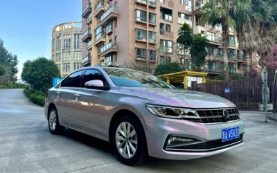 Volkswagen Volkswagen Santana в цвете и кузовом – это идеальный выбор среди китайских автомобилей. Доступная цена и надежность гарантированы.