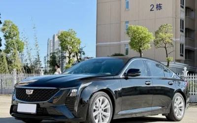 Cadillac Cadillac XT4 в цвете и кузовом – это идеальный выбор среди китайских автомобилей. Доступная цена и надежность гарантированы.