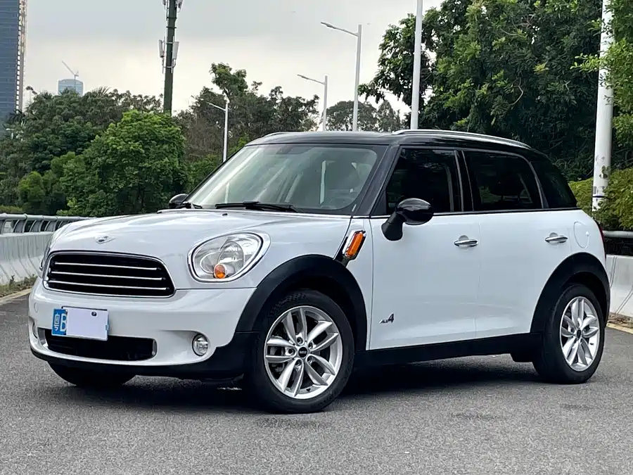 Geely Geely Boyue в цвете и кузовом – это идеальный выбор среди китайских автомобилей. Доступная цена и надежность гарантированы.
