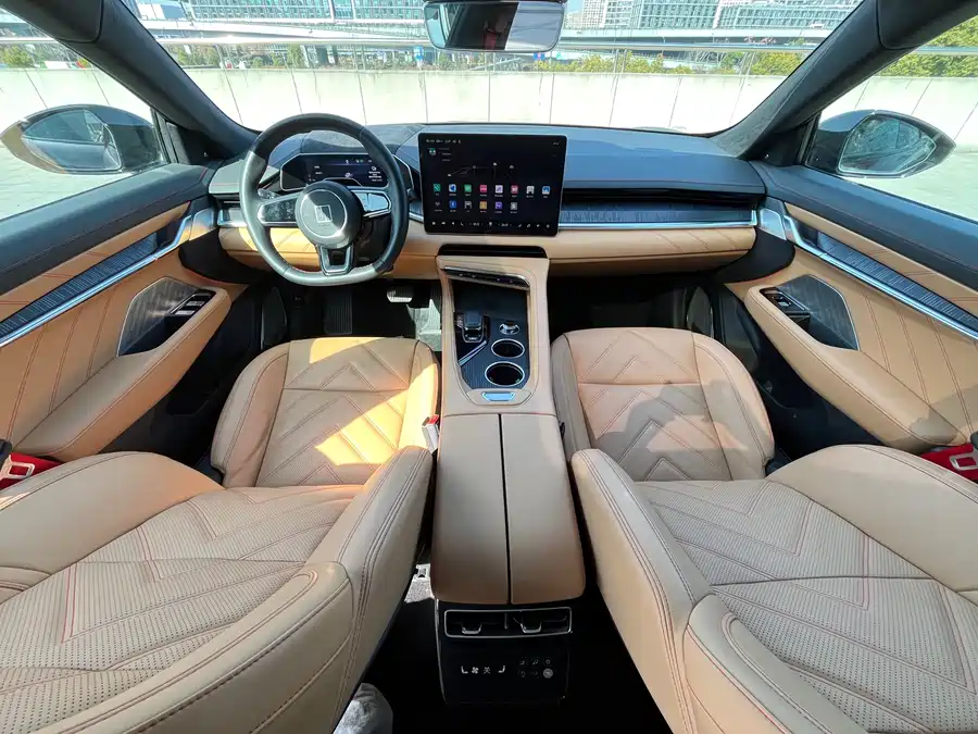 Mercedes-Benz Mercedes-Benz E-Class в цвете и кузовом – это идеальный выбор среди китайских автомобилей. Доступная цена и надежность гарантированы.
