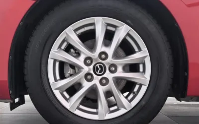Mazda Mazda3 Axela в цвете и кузовом – это идеальный выбор среди китайских автомобилей. Доступная цена и надежность гарантированы.