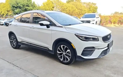 Geely Geely Monjaro Extended Range Electric в цвете и кузовом – это идеальный выбор среди китайских автомобилей. Доступная цена и надежность гарантированы.
