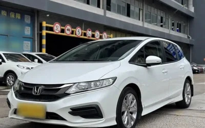 Honda Honda Accord в цвете и кузовом – это идеальный выбор среди китайских автомобилей. Доступная цена и надежность гарантированы.