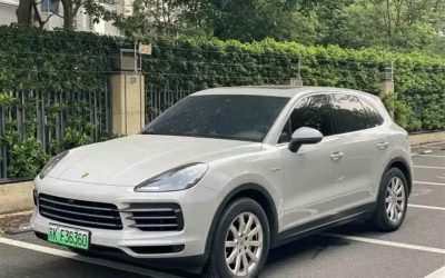 Porsche Porsche Cayenne в цвете и кузовом – это идеальный выбор среди китайских автомобилей. Доступная цена и надежность гарантированы.