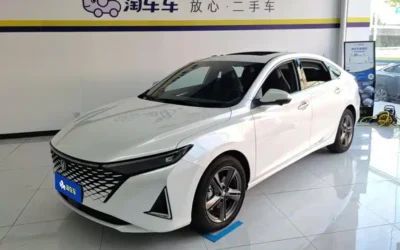 Changan Changan UNI-V в цвете и кузовом – это идеальный выбор среди китайских автомобилей. Доступная цена и надежность гарантированы.