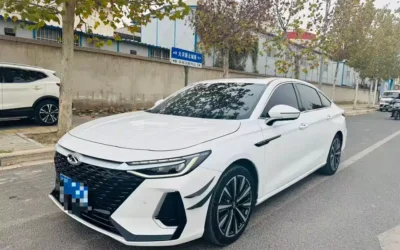 Mercedes-Benz Mercedes-Benz EQC в цвете и кузовом – это идеальный выбор среди китайских автомобилей. Доступная цена и надежность гарантированы.