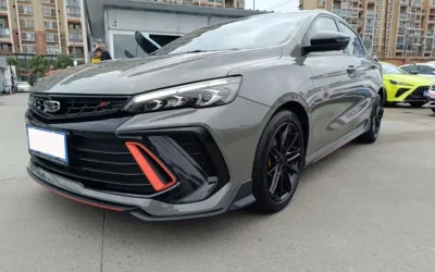 Geely Geely Monjaro Extended Range Electric в цвете и кузовом – это идеальный выбор среди китайских автомобилей. Доступная цена и надежность гарантированы.