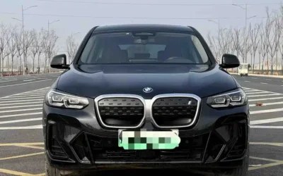 BMW BMW X3 в цвете и кузовом – это идеальный выбор среди китайских автомобилей. Доступная цена и надежность гарантированы.