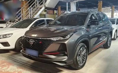Changan Changan UNI-V в цвете и кузовом – это идеальный выбор среди китайских автомобилей. Доступная цена и надежность гарантированы.