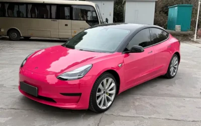 Tesla Tesla Model 3 в цвете и кузовом – это идеальный выбор среди китайских автомобилей. Доступная цена и надежность гарантированы.