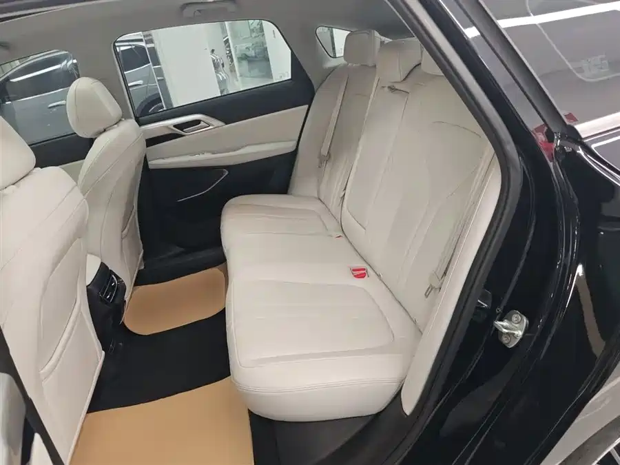 Jetour Jetour Dashing в цвете и кузовом – это идеальный выбор среди китайских автомобилей. Доступная цена и надежность гарантированы.