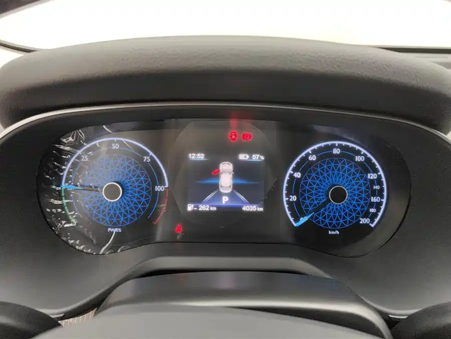Jetour Jetour Dashing в цвете и кузовом – это идеальный выбор среди китайских автомобилей. Доступная цена и надежность гарантированы.