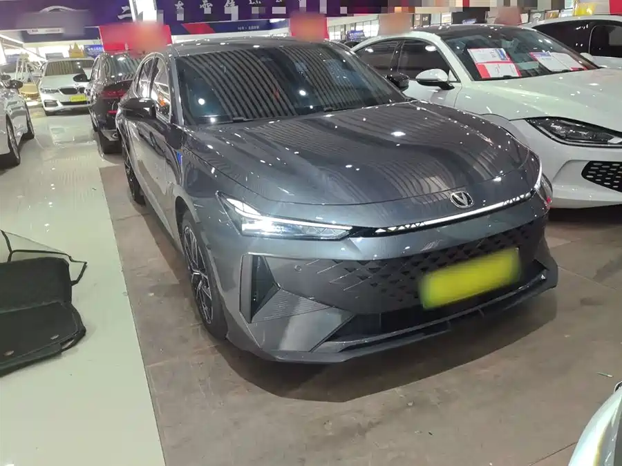 Toyota Toyota Levin в цвете и кузовом – это идеальный выбор среди китайских автомобилей. Доступная цена и надежность гарантированы.