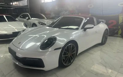 Porsche Porsche Cayenne в цвете и кузовом – это идеальный выбор среди китайских автомобилей. Доступная цена и надежность гарантированы.