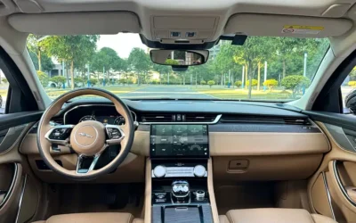 Jaguar Jaguar XEL в цвете и кузовом – это идеальный выбор среди китайских автомобилей. Доступная цена и надежность гарантированы.