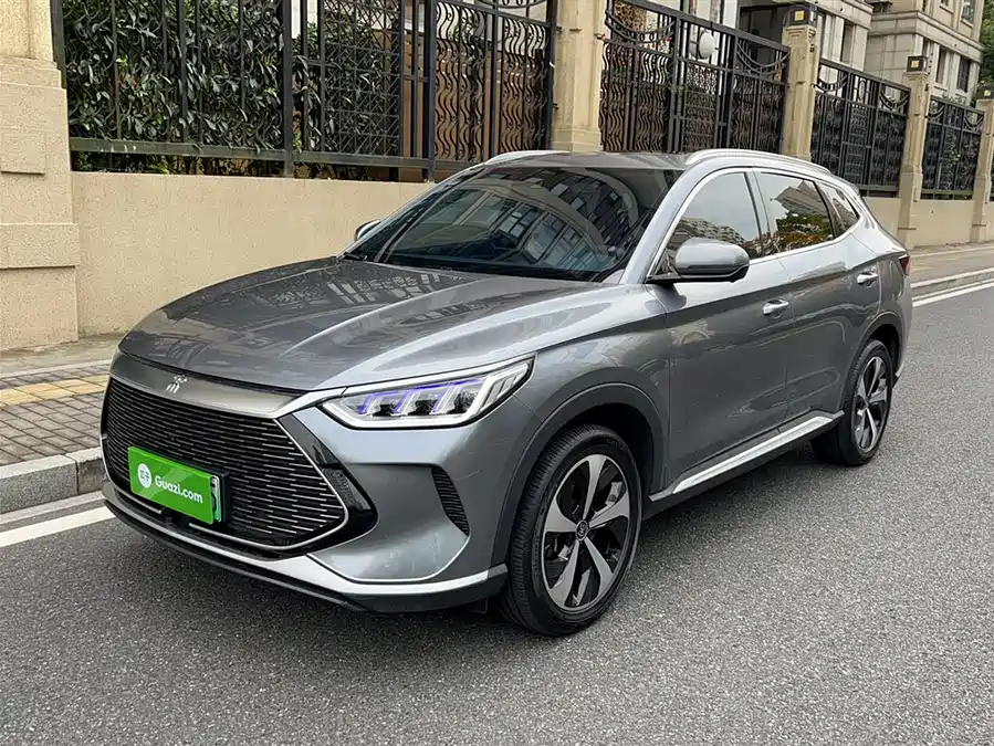BYD BYD Song PLUS EV в цвете и кузовом – это идеальный выбор среди китайских автомобилей. Доступная цена и надежность гарантированы.