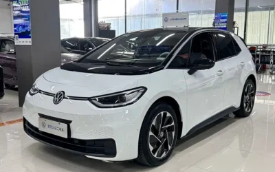 Volkswagen Volkswagen Passat в цвете и кузовом – это идеальный выбор среди китайских автомобилей. Доступная цена и надежность гарантированы.