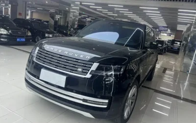 Land Rover Land Rover Range Rover в цвете и кузовом – это идеальный выбор среди китайских автомобилей. Доступная цена и надежность гарантированы.