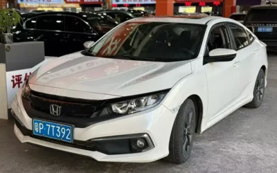 Mercedes-Benz Mercedes-Benz EQC в цвете и кузовом – это идеальный выбор среди китайских автомобилей. Доступная цена и надежность гарантированы.