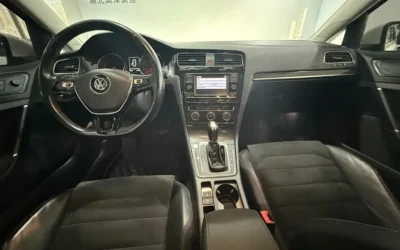 Volkswagen Volkswagen Magotan в цвете и кузовом – это идеальный выбор среди китайских автомобилей. Доступная цена и надежность гарантированы.