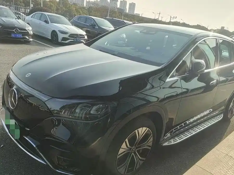 Jaguar Jaguar XFL в цвете и кузовом – это идеальный выбор среди китайских автомобилей. Доступная цена и надежность гарантированы.