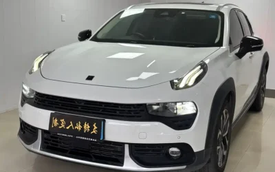 Lynk & Co Lynk & Co 03 в цвете и кузовом – это идеальный выбор среди китайских автомобилей. Доступная цена и надежность гарантированы.